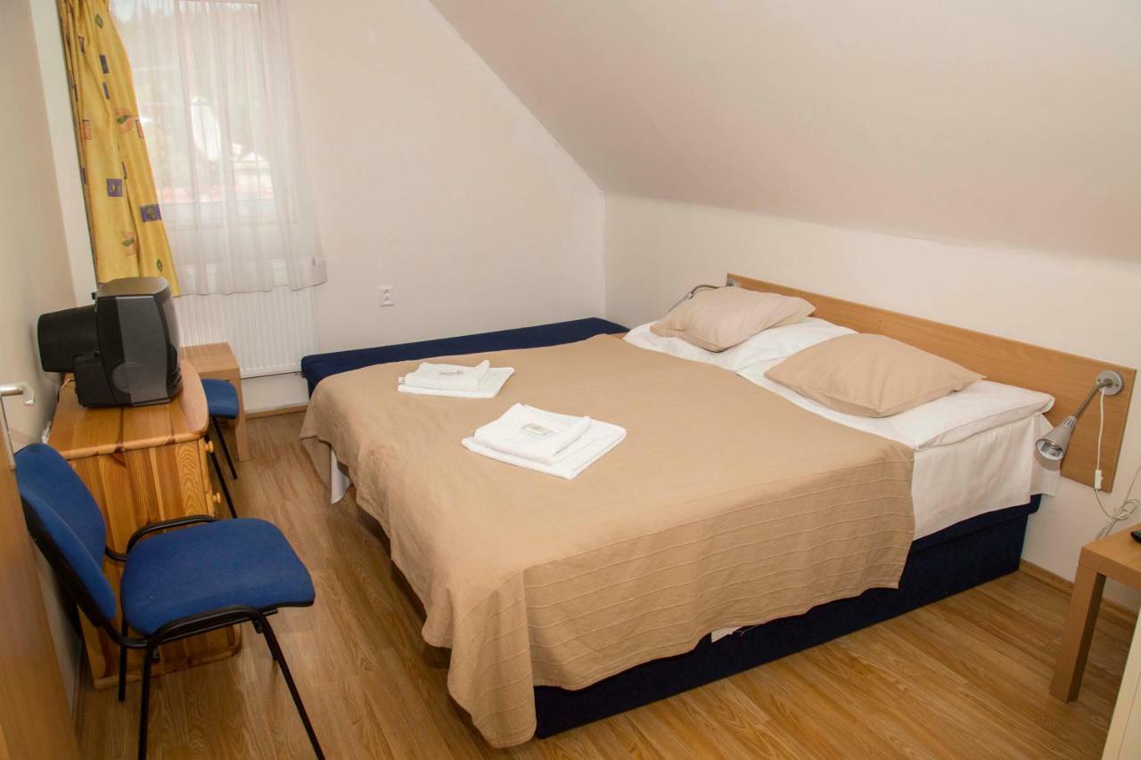 Hotel U Lip Trojanovice Frenštát pod Radhoštěm Exterior foto